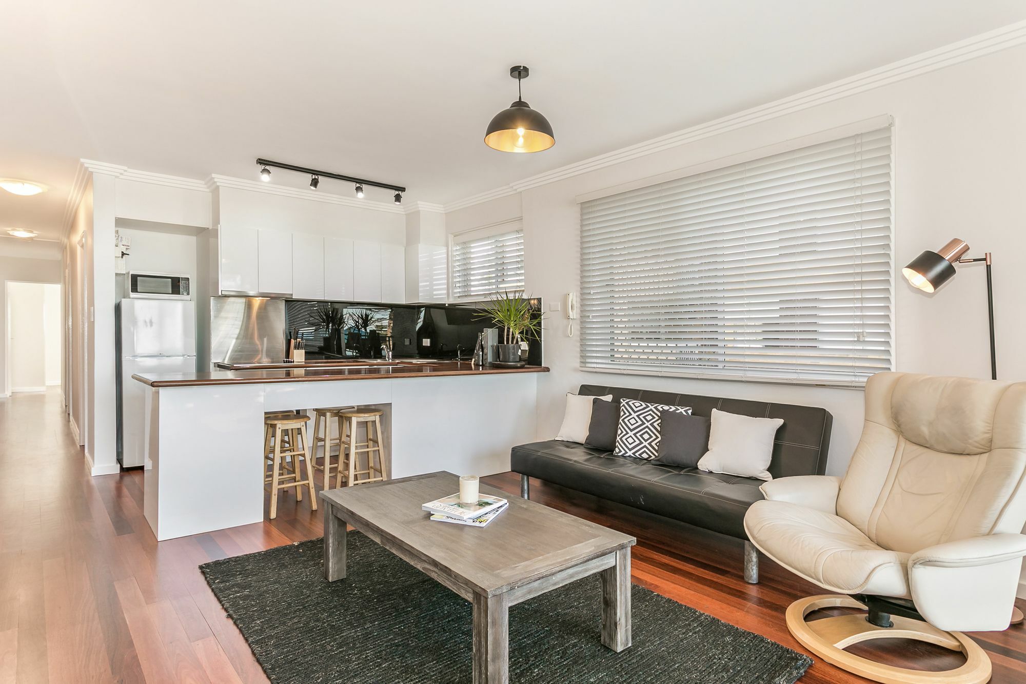 Beachfront On Golden Mile Sydney Exterior photo